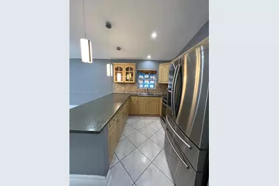 6978 W 25th Ave, Hialeah, FL 33016 - Photo 3