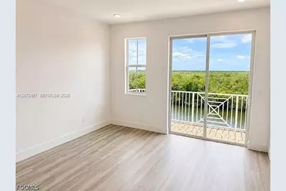 5816 Shell Cove Dr #119, Cape Coral, FL 33914 - Photo 9