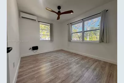 277 NE 55th St #2-Front, Miami, FL 33137 - Photo 17