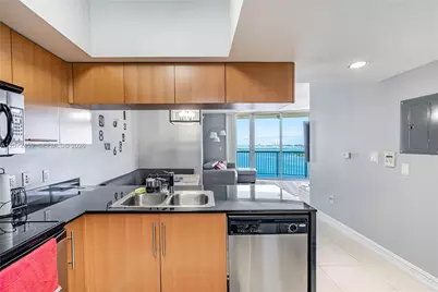1750 N Bayshore Dr #2301, Miami, FL 33132 - Photo 27