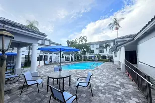 701 SW 148th Ave, Sunrise, FL 33325 - Photo 15