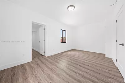 1014 W 66th St, Hialeah, FL 33012 - Photo 9