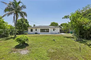 521 NW 189th Terrace, Miami Gardens, FL 33169 - Photo 37