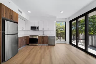 2479 NE 192 St, Miami, FL 33180 - Photo 1