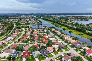 18253 SW 5th St, Pembroke Pines, FL 33029 - Photo 47