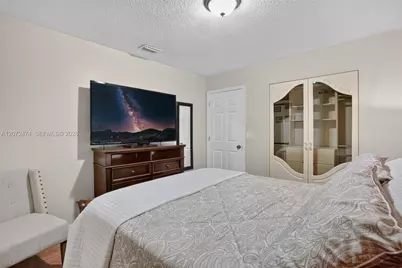 18253 SW 5th St, Pembroke Pines, FL 33029 - Photo 31