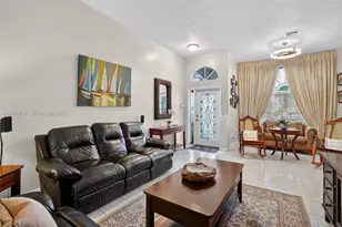 18253 SW 5th St, Pembroke Pines, FL 33029 - Photo 7