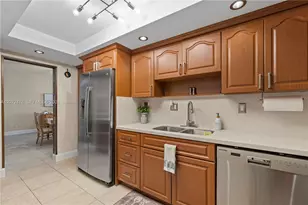 4250 Galt Ocean Dr, Fort Lauderdale, FL 33308 - Photo 9