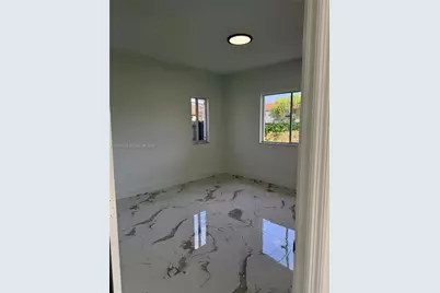 3401 NE 4th St, Homestead, FL 33033 - Photo 11