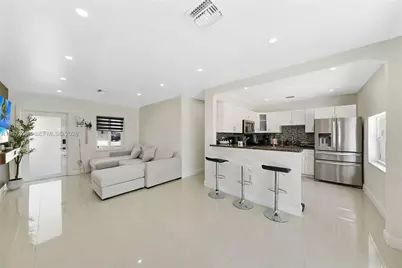 14800 Buchanan St, Miami, FL 33176 - Photo 9
