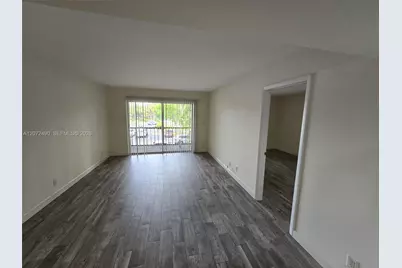 470 NW 20th St #201, Boca Raton, FL 33431 - Photo 5