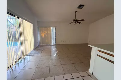 4485 NW 64th Ter #4485, Lauderhill, FL 33319 - Photo 7