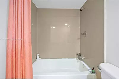 1833 S Ocean Dr #809, Hallandale Beach, FL 33009 - Photo 21