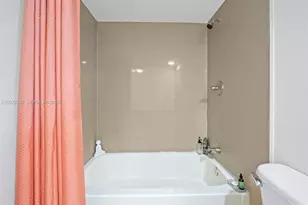 1833 S Ocean Dr, Hallandale Beach, FL 33009 - Photo 21