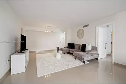 1833 S Ocean Dr #809, Hallandale Beach, FL 33009 - Photo 7