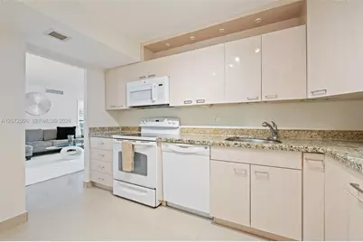 1833 S Ocean Dr #809, Hallandale Beach, FL 33009 - Photo 13