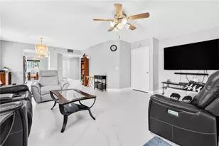 1651 SW 127th Ave, Pembroke Pines, FL 33027 - Photo 9