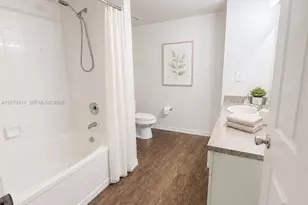 11600 SW 2nd St, Pembroke Pines, FL 33025 - Photo 7