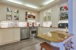 11113 Biscayne Blvd, Miami, FL 33181 - Photo 21