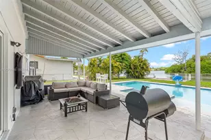 9240 NW 12th Ave, Miami, FL 33150 - Photo 29