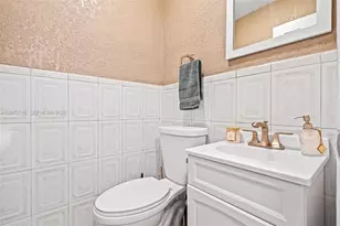 9240 NW 12th Ave, Miami, FL 33150 - Photo 17