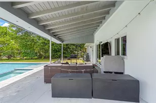 9240 NW 12th Ave, Miami, FL 33150 - Photo 31
