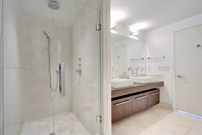 17121 Collins Ave #3206, Sunny Isles Beach, FL 33160 - Photo 13