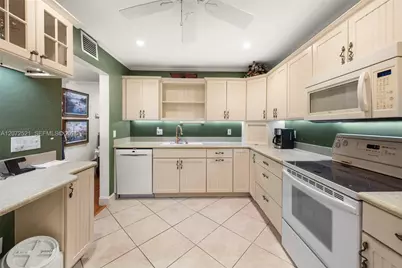 [Address not provided], Coral Gables, FL 33133 - Photo 9