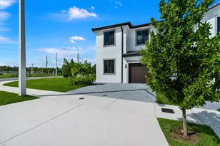 34520 SW 191st Ct, Homestead, FL 33034 - Photo 3