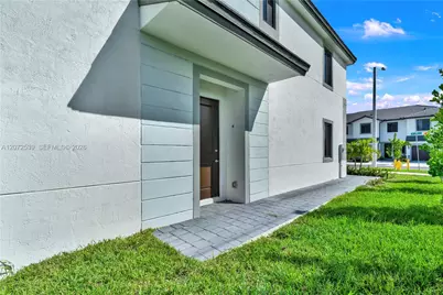 34520 SW 191st Ct, Homestead, FL 33034 - Photo 5