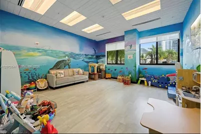 999 SW 1st Ave #1814, Miami, FL 33130 - Photo 27