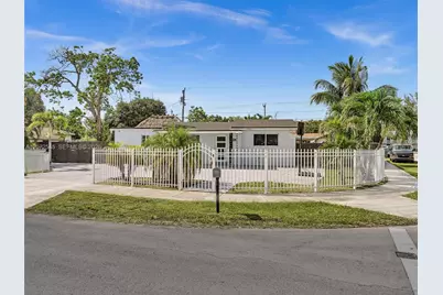 2001 NW 206th St, Miami Gardens, FL 33056 - Photo 29