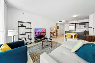55 SE 6th St, Miami, FL 33131 - Photo 7