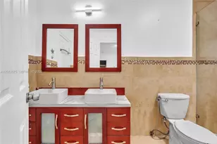 340 W 55th St, Hialeah, FL 33012 - Photo 13