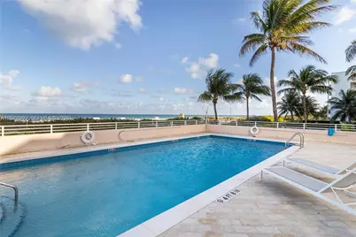 345 Ocean Dr #408, Miami Beach, FL 33139 - Photo 19