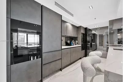 1000 S Pointe Dr #1706, Miami Beach, FL 33139 - Photo 23