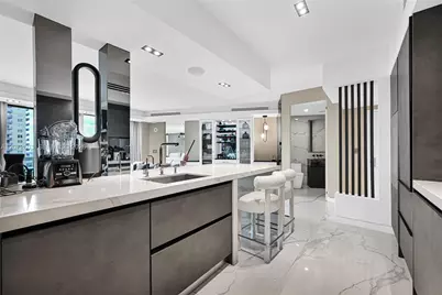 1000 S Pointe Dr #1706, Miami Beach, FL 33139 - Photo 27