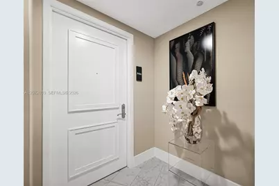 1000 S Pointe Dr #1706, Miami Beach, FL 33139 - Photo 33