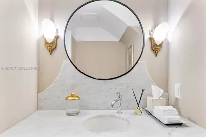 622 NE 98th St, Miami Shores, FL 33138 - Photo 39