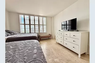5161 Collins Ave #1612, Miami Beach, FL 33140 - Photo 17