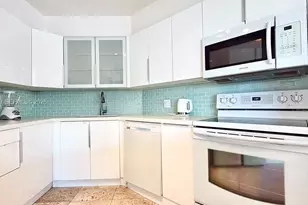 5161 Collins Ave, Miami Beach, FL 33140 - Photo 11