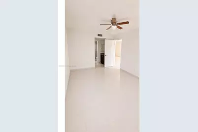 [Address not provided], Miami, FL 33172 - Photo 9