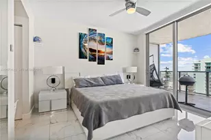 488 NE 18th St, Miami, FL 33132 - Photo 9