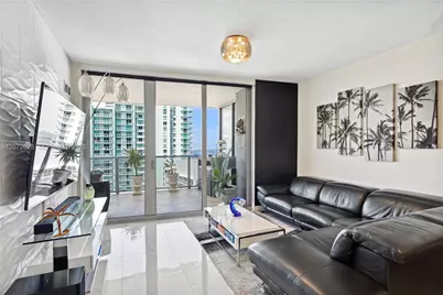 488 NE 18th St #4307, Miami, FL 33132 - Photo 3