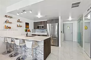 488 NE 18th St, Miami, FL 33132 - Photo 5