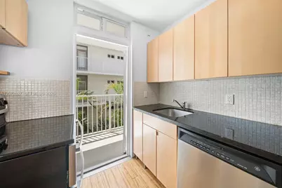 1670 Bay Rd #4B, Miami Beach, FL 33139 - Photo 7