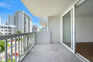 1670 Bay Rd, Miami Beach, FL 33139 - Photo 13