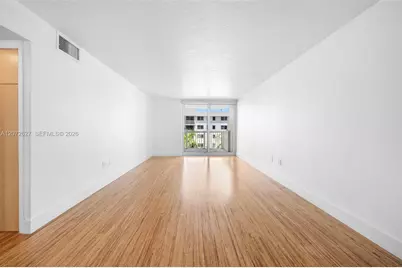 1670 Bay Rd #4B, Miami Beach, FL 33139 - Photo 9