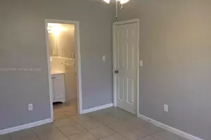 980 NW 182nd St, Miami Gardens, FL 33169 - Photo 11
