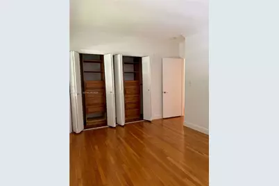 3923 Segovia St #2nd floor, Coral Gables, FL 33134 - Photo 13
